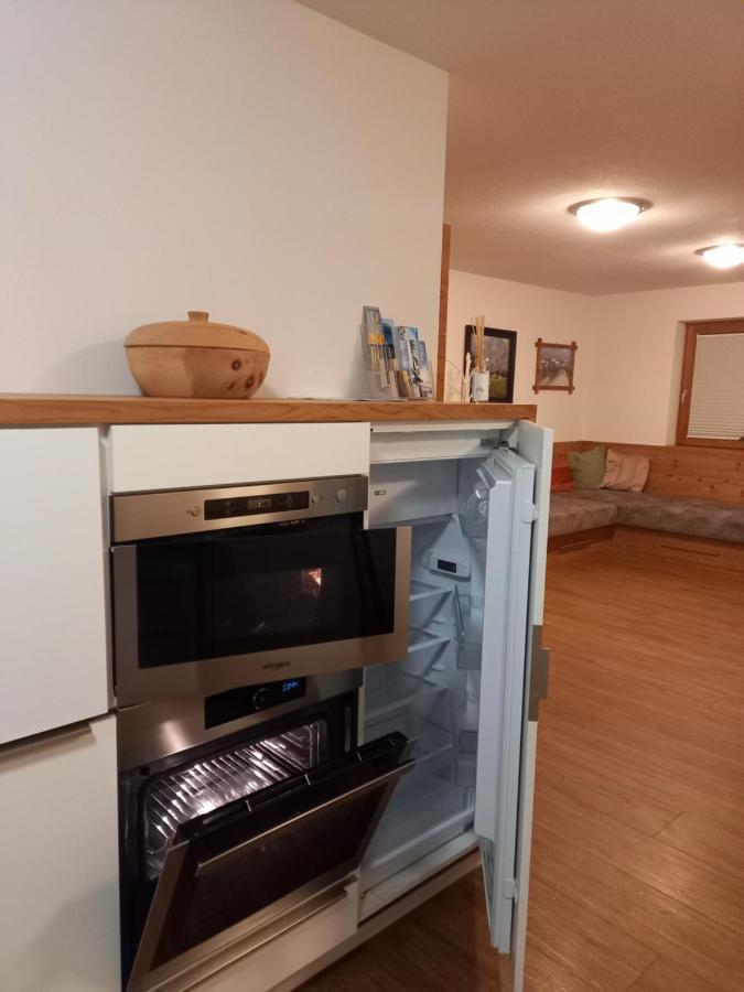 Grosszuegiges Apartment Georg Mayrhofen Barrierefrei Hollenzen エクステリア 写真
